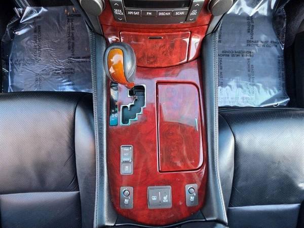 2008 Lexus LS 4.6L V8 / LUXURY Sedan / Navigation / Camera 20