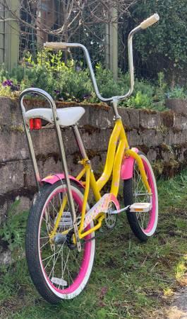 1970s Schwinn 20"Lowrider with Banana Seat Girls Bike - Vintage* 9