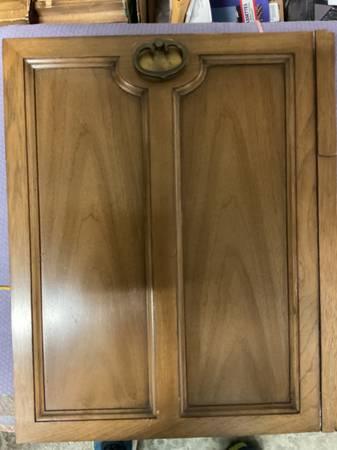 Storage Wood Cabinet 2