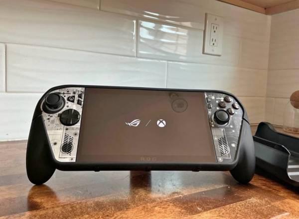 ROG Xbox Ally X 2TB w/ dbrand case