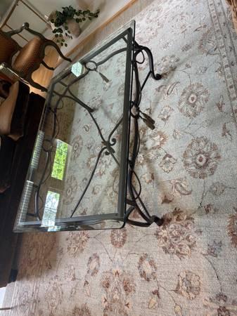 Gorgeous glass coffee table 2