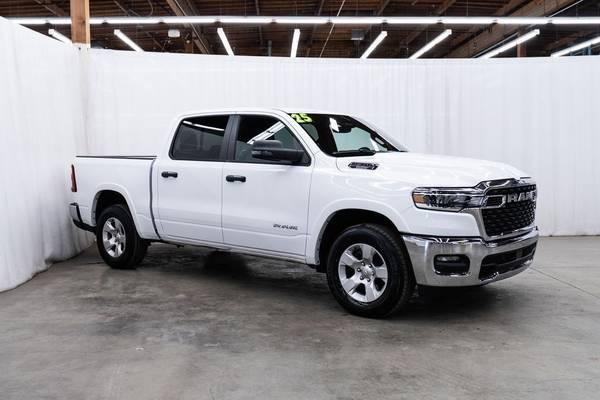 2025 Ram 1500 4x4 4WD Truck Dodge Big Horn/Lone Star Crew Cab