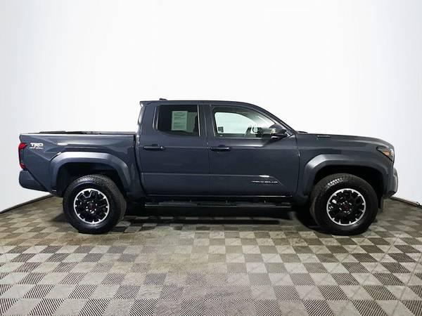 2024 Toyota Tacoma Hybrid TRD Off Road EASY FINANCING! 8