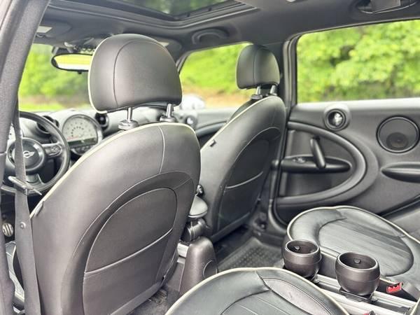 2013 MINI Countryman 21