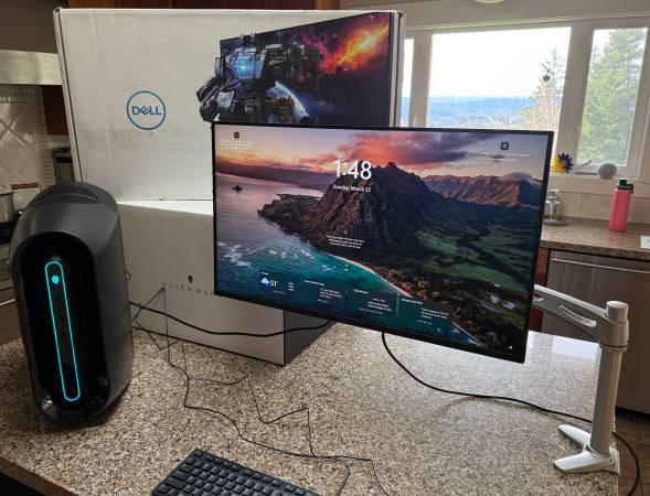 Complete High-End 4K Desktop Station - Perfect Condition, Orig. Boxes