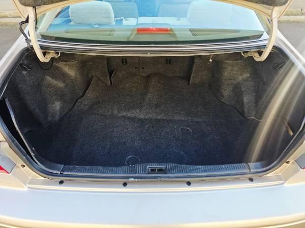 2001 Toyota Camry 18