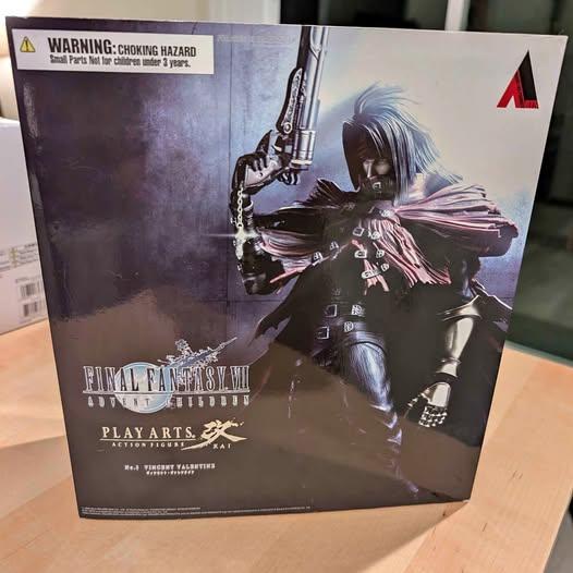 Final Fantasy VIII Play Arts Kai Figures Plush and Amiibo