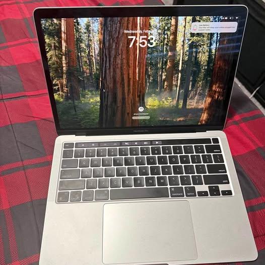 MacBook Pro m2