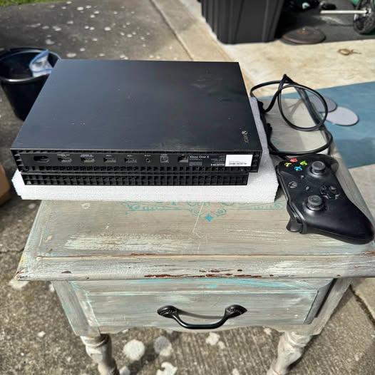 Xbox One X with Controller