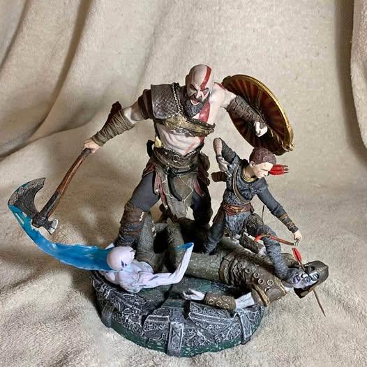 God of War Kratos & Atreus - Collector’s Edition Statue