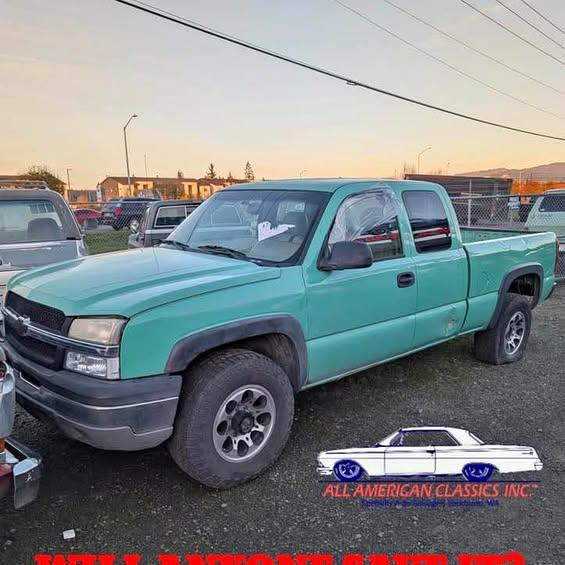 2003 Chevrolet 2500 Extended Cab · Short Bed