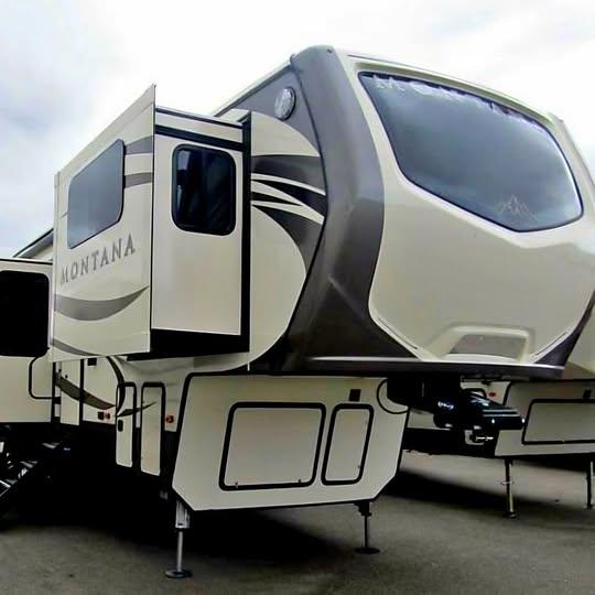 2017 Keystone Montana 3730fl