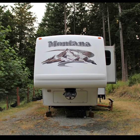2006 Keystone Montana