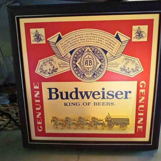 Vintage Budweiser sign lighted