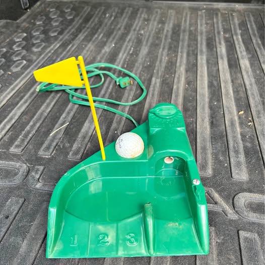 Vintage Electric Golf Putting Partner with Ball Return