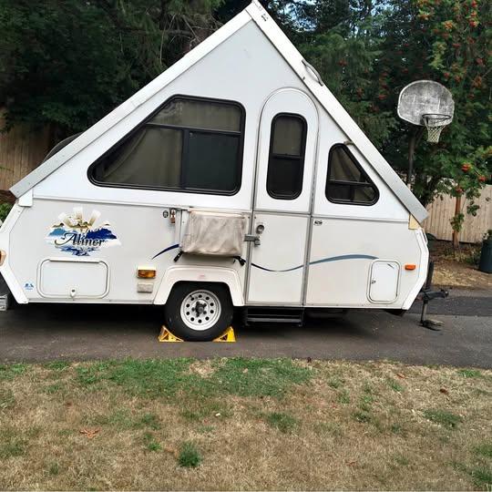 Rare Vintage 2005 A-liner LXE Camper