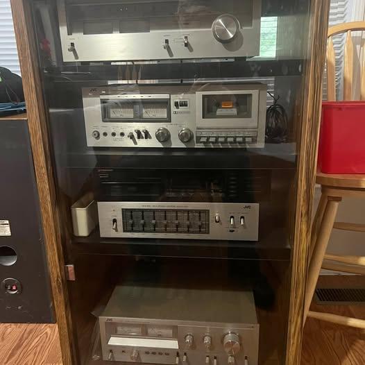 Vintage JVC Stereo System