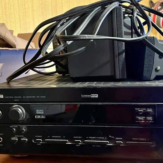 Yamaha RX-V540/ home theater receiver