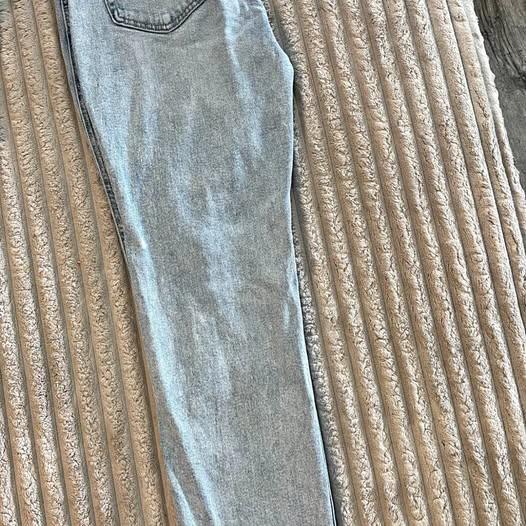 Hollister mom jeans size 25