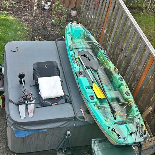 Pelican “The Catch” pedal drive Kayak