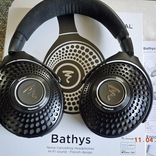 FOCAL BATHY HEADPHONES, COMPLETE MINT