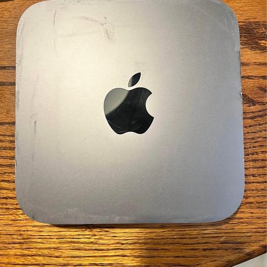 Mini Mac 2018, excelentes condiciones de trabajo, core i7, 16 de ram, 256gb storage. Woodburn OR.