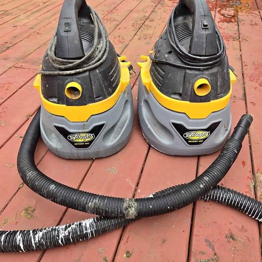 Stinger wet/dry vac