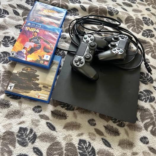 Play station 4