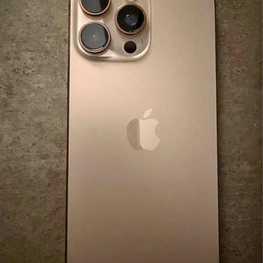iPhone 16 pro max