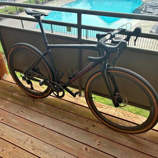 2021 Specialized Diverge 58cm