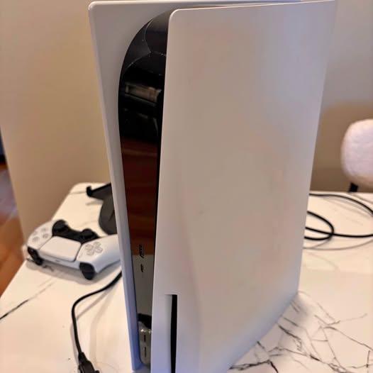 Barely used PS5