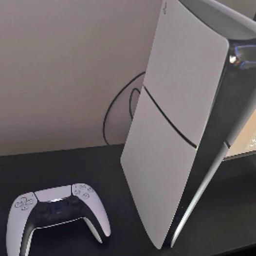 PlayStation 5 Slim Console Digital Edition – 825GB - PlayStation 5 (2 controllers)