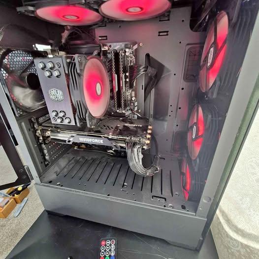 Custom Gaming PC