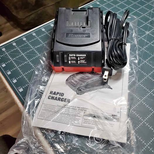 Brand new Bauer rapid charger