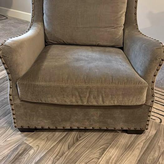 Classy and Comfy Universal Chair