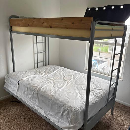 Bunk Bed with futon