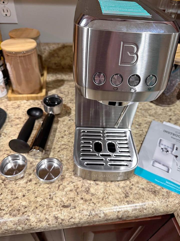 CASABREWS 20-Bar Espresso Machine