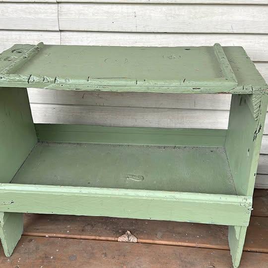 Vintage little bench