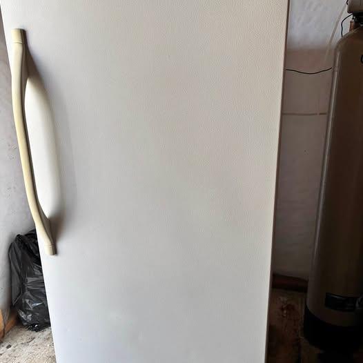Kenmore Upright Garage Freezer