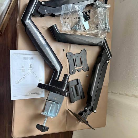Dual monitor stand/mount vesa 22 to 39 inch