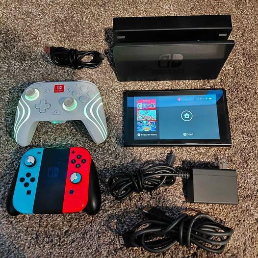 Nintendo Switch Bundle – Works Great Handheld (Read Description)