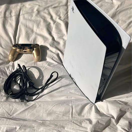 PS5 with HDMI, power cords & controller