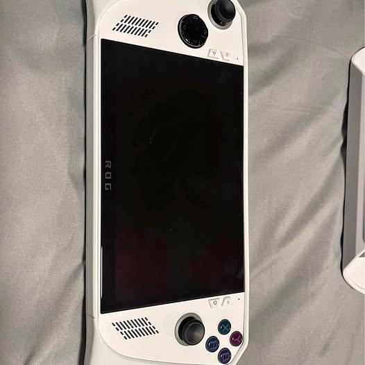ASUS ROG Ally Z1 Extreme
