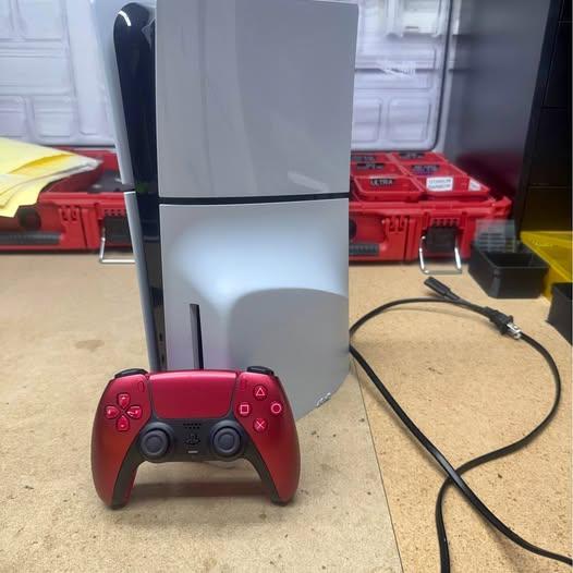 PS5 slim disk version
