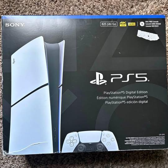 PS5 - 825gb Go (new)