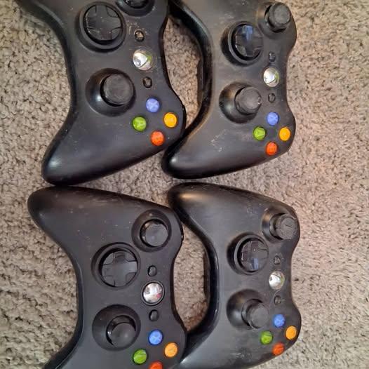 4 x Xbox controllers
