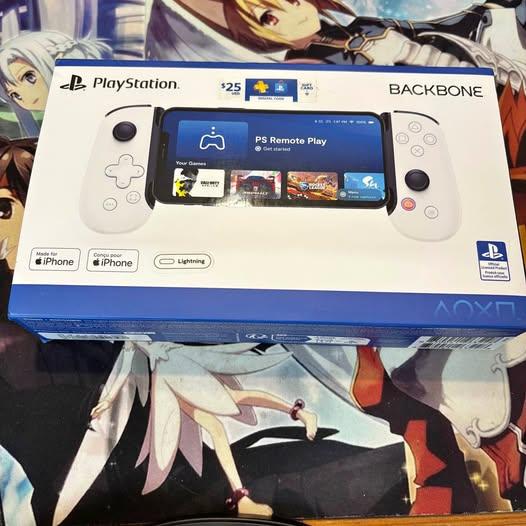 New Backbone - One - PlayStation Edition (Lightning) - Mobile Gaming Controller for iPhone - White