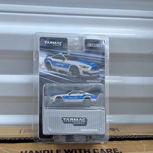 Tarmac Works 1:64 Global 64 Ford Mustang Shelby GT350 R German Police
