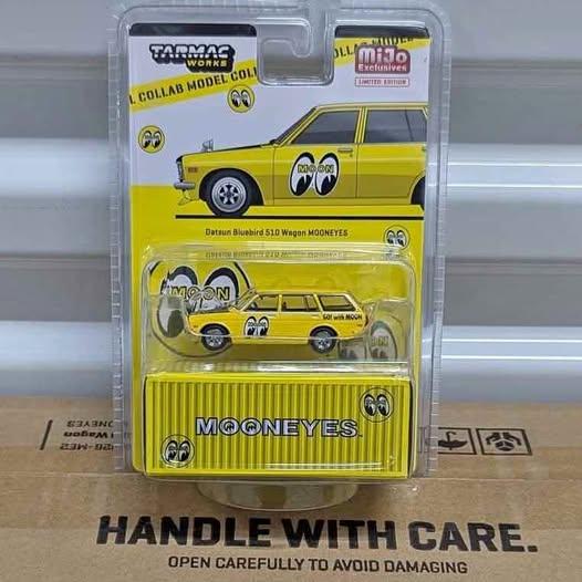 Tarmac Works 1:64 Datsun Bluebird 510 Wagon Mooneyes Special Limited Edition