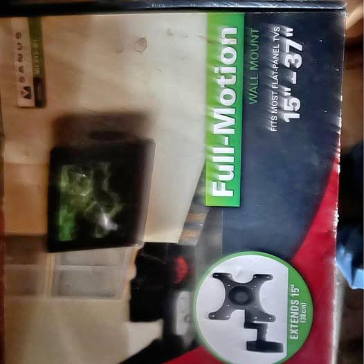 Wall bracket for flatscreen TV